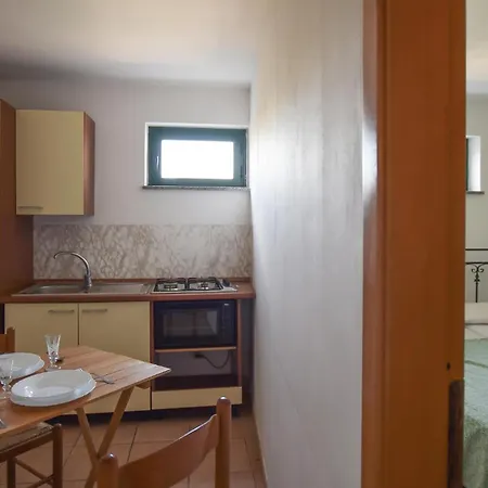 1 Bedroom Amazing In Appartamento *