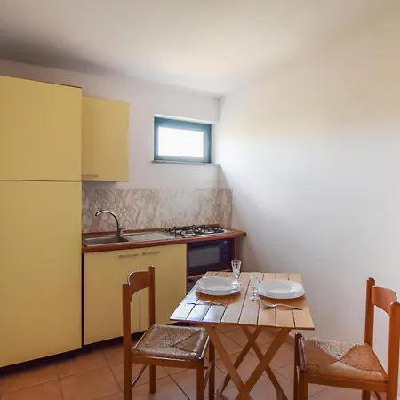 1 Bedroom Amazing In Portigliola
